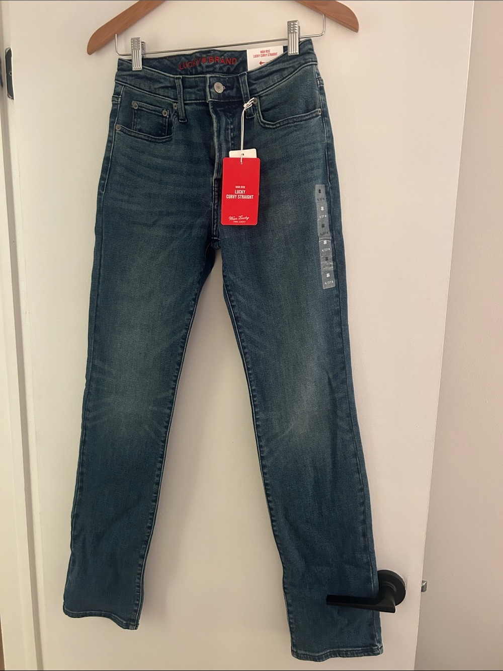 Lucky Brand Women's Mid-Dark Blue Straight Leg Jeans